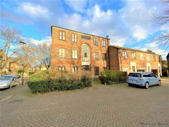 Additional Property Image 1 bedroom Flat for sale in London 2