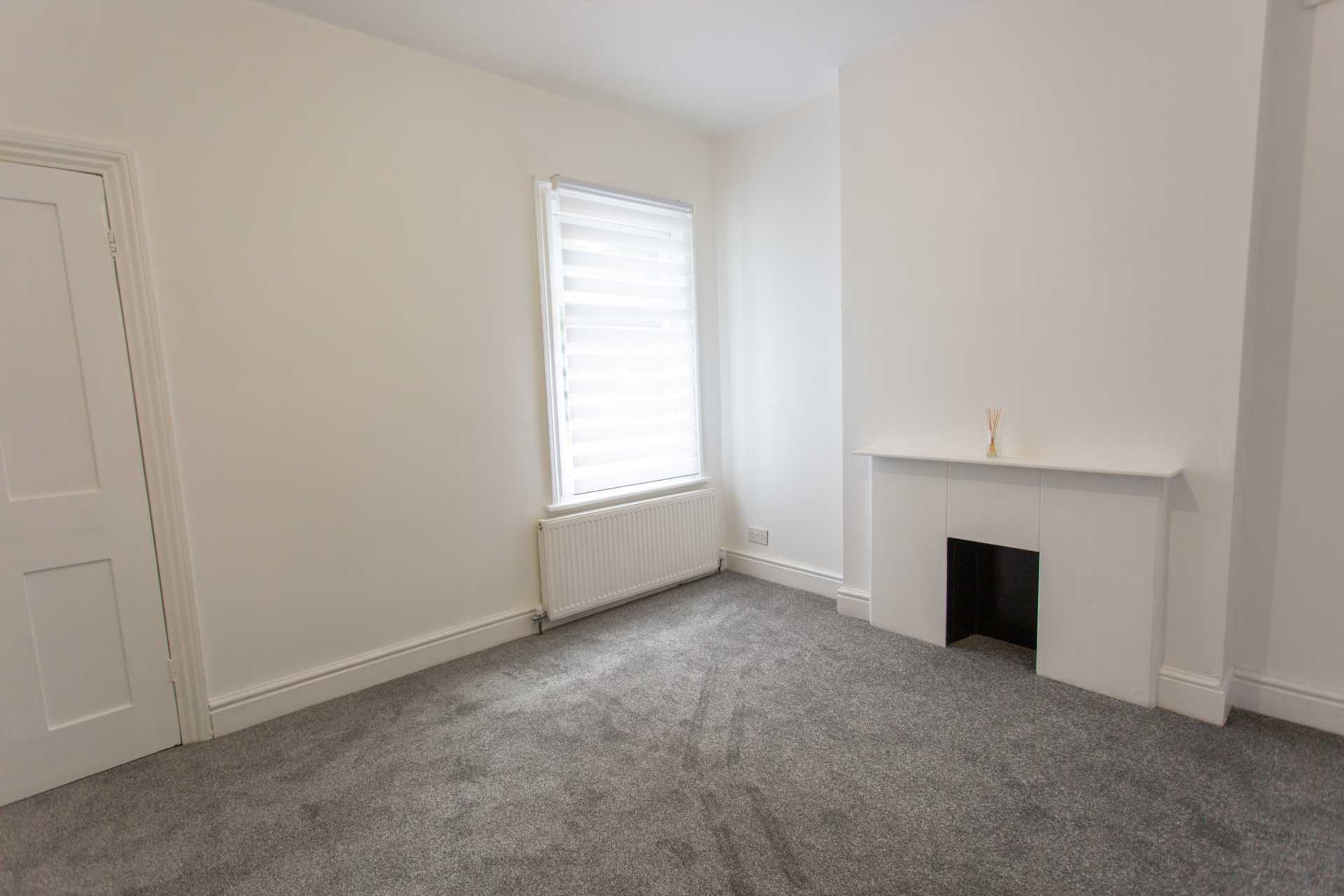 Additional Property Image 3 bedroom Semi Detached to rent in Gillingham 4