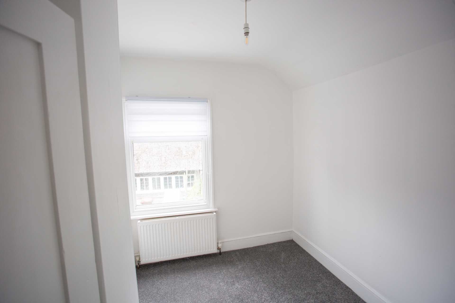 Additional Property Image 3 bedroom Semi Detached to rent in Gillingham 13