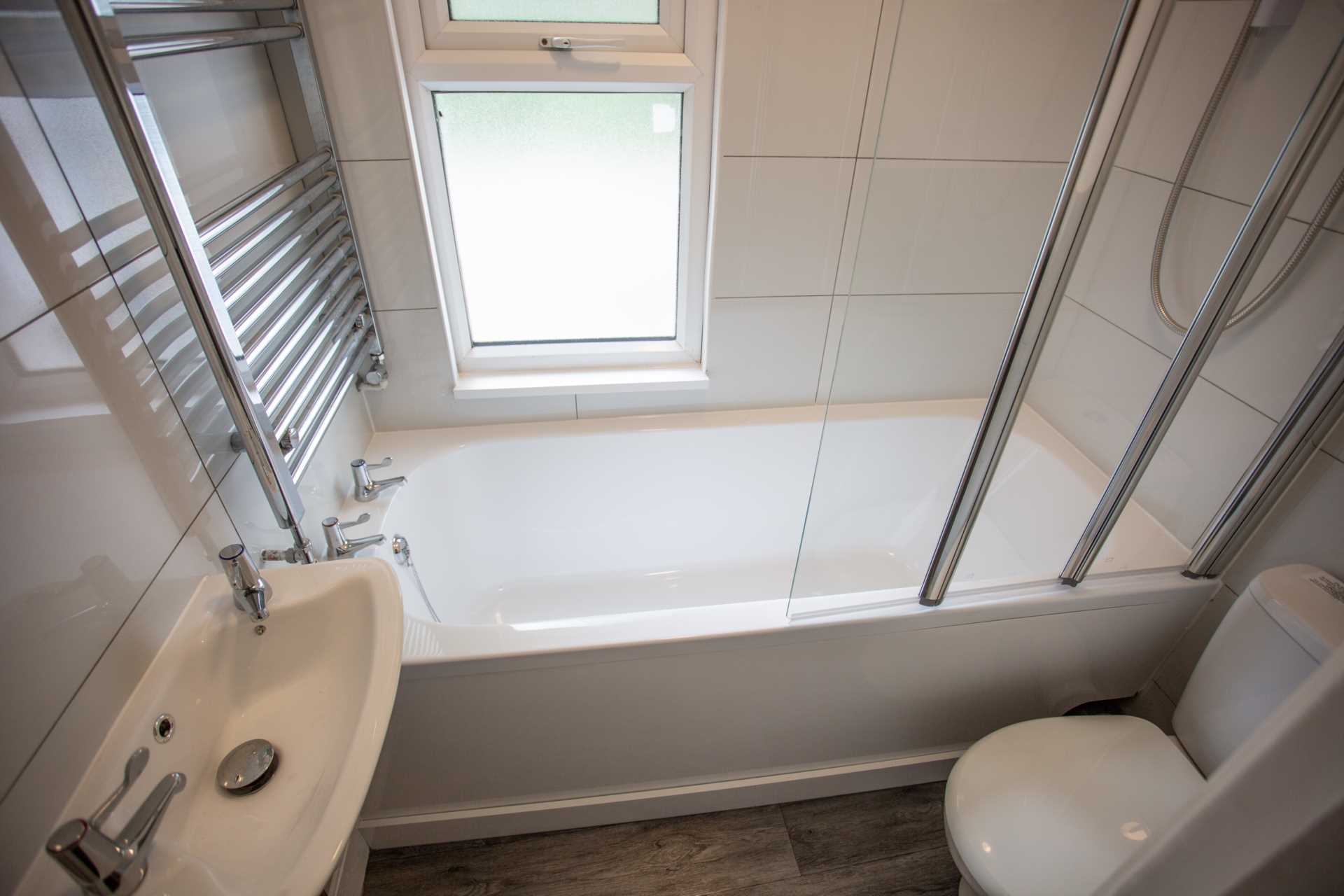 Additional Property Image 3 bedroom Semi Detached to rent in Gillingham 14