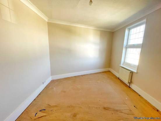 Additional Property Image 2 bedroom Terraced to rent in Rochester 4