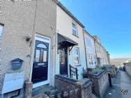 2 bedroom Terraced to rent in Rochester