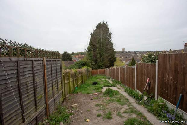 Additional Property Image 2 bedroom End of Terrace to rent in Chatham 10