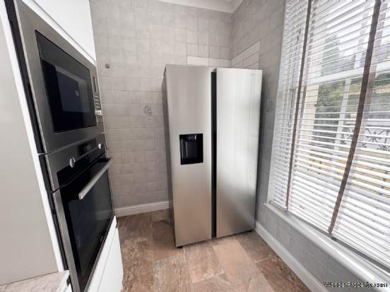 Additional Property Image 2 bedroom Flat to rent in Chatham 9