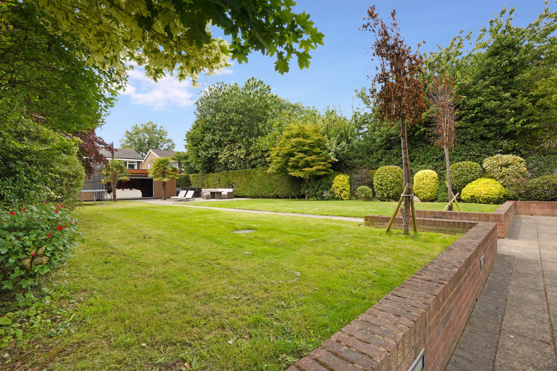 Additional Property Image 5 bedroom Detached for sale in Chatham 24