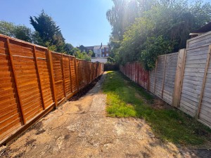 3 bedroom Terraced to rent in Chatham