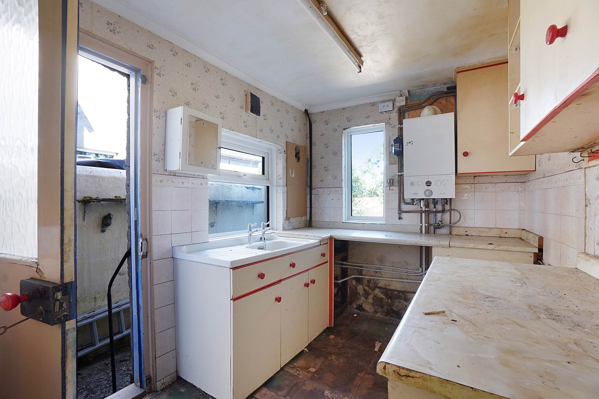 Additional Property Image 2 bedroom Terraced for sale in Gillingham 5