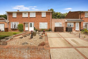 5 bedroom Semi Detached for sale in Rochester