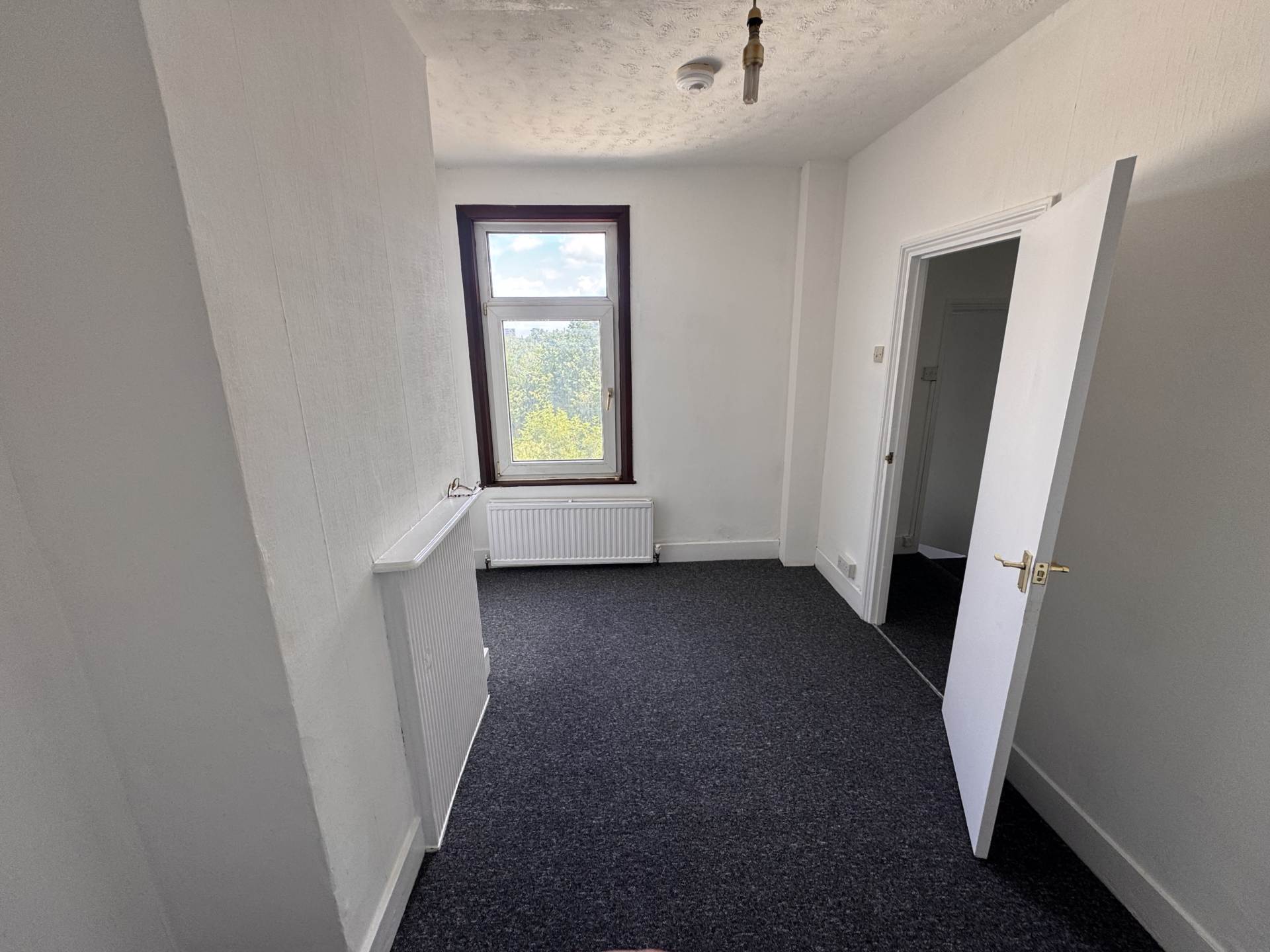 Additional Property Image 3 bedroom Terraced to rent in Gillingham 10