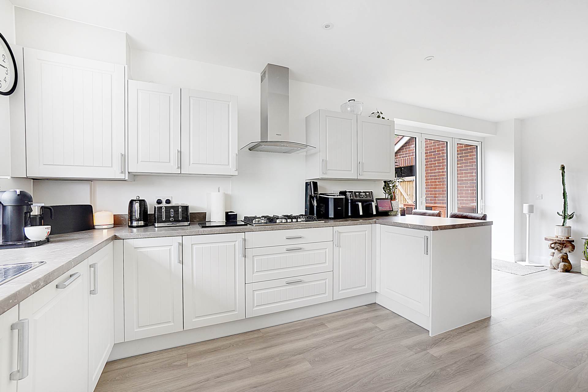 Additional Property Image 4 bedroom Detached for sale in Rochester 2