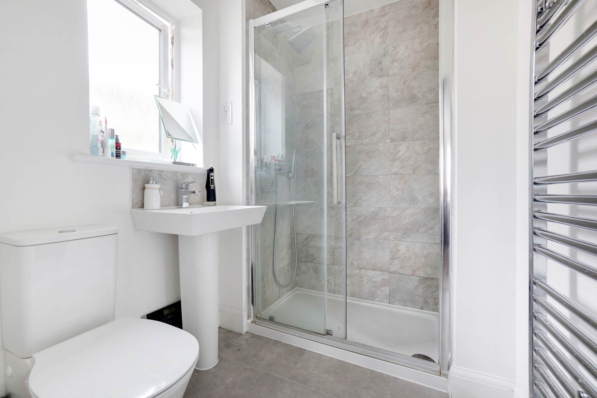 Additional Property Image 4 bedroom Detached for sale in Rochester 13