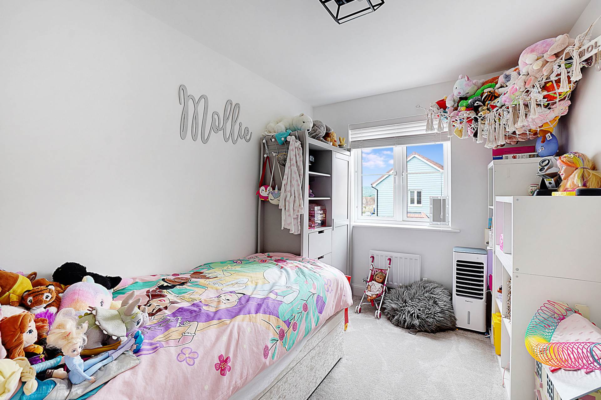 Additional Property Image 4 bedroom Detached for sale in Rochester 16