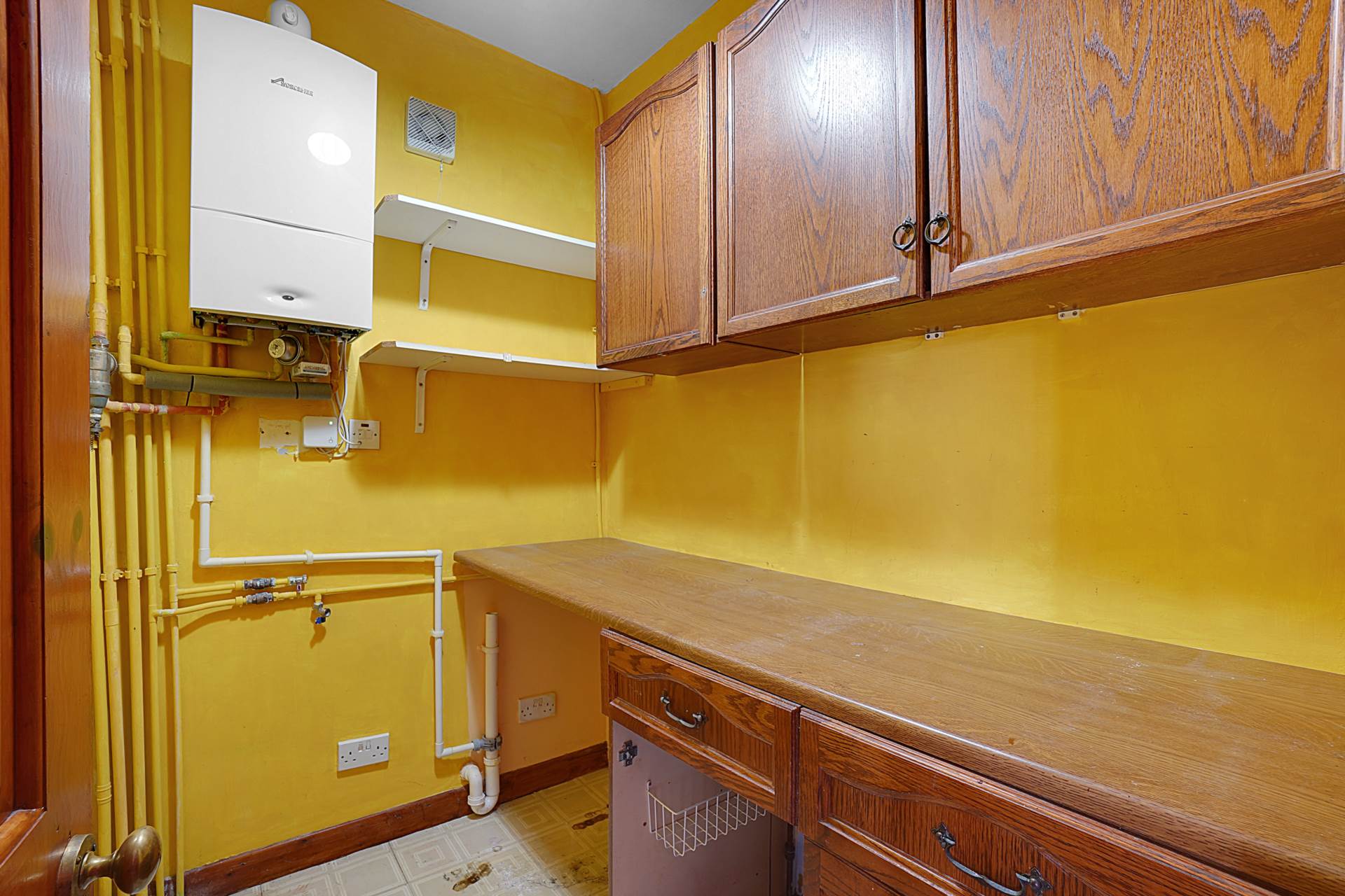 Additional Property Image 3 bedroom Semi Detached Bungalow for sale in Gillingham 7