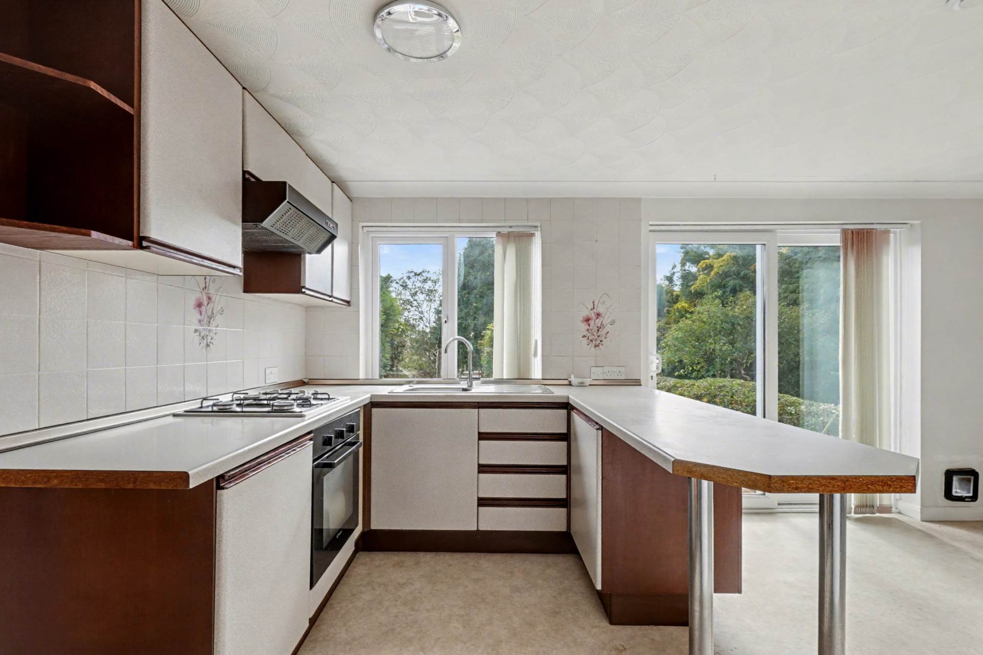 Additional Property Image 3 bedroom Semi Detached for sale in Rochester 2