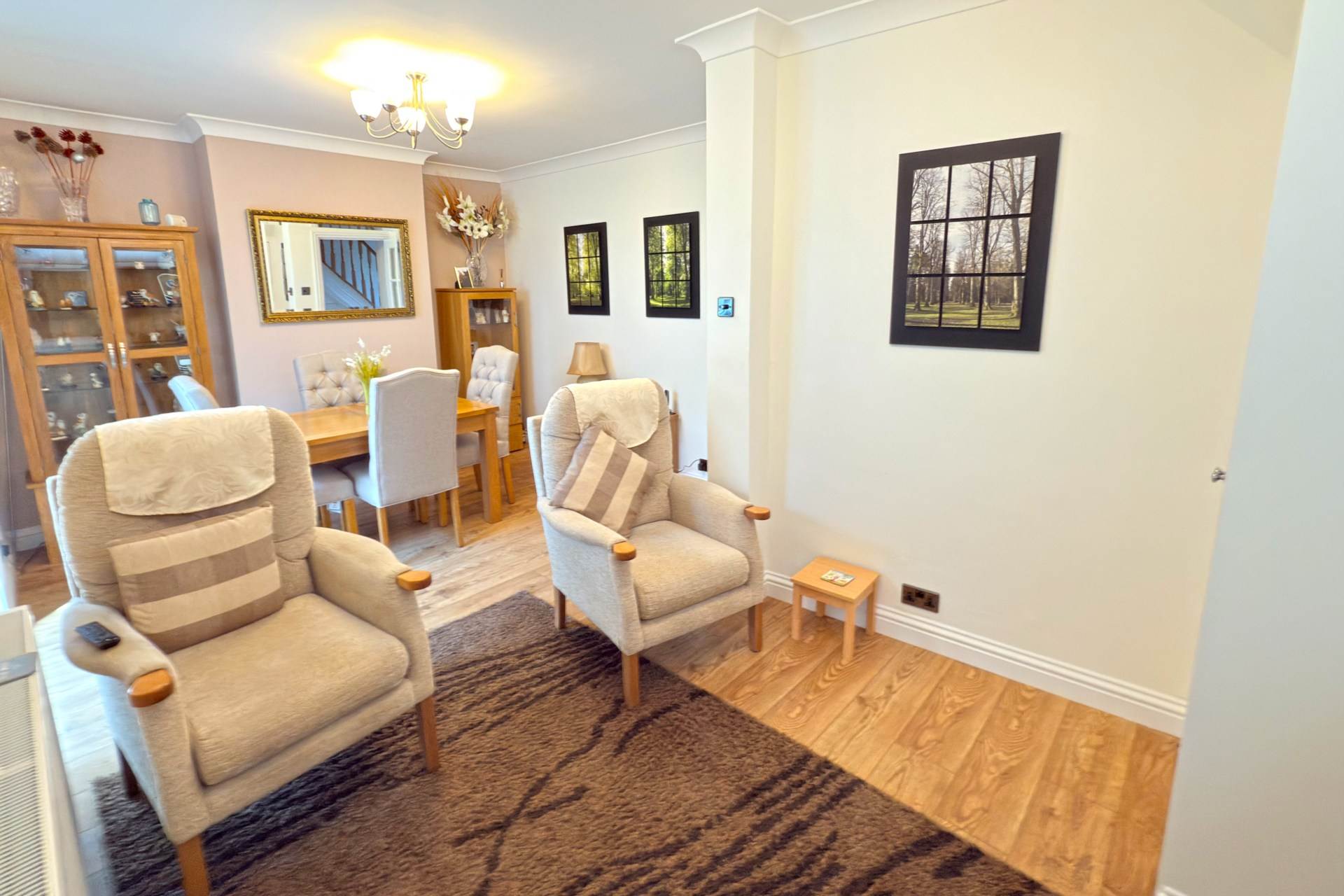 Additional Property Image 3 bedroom Semi Detached for sale in Watford 8