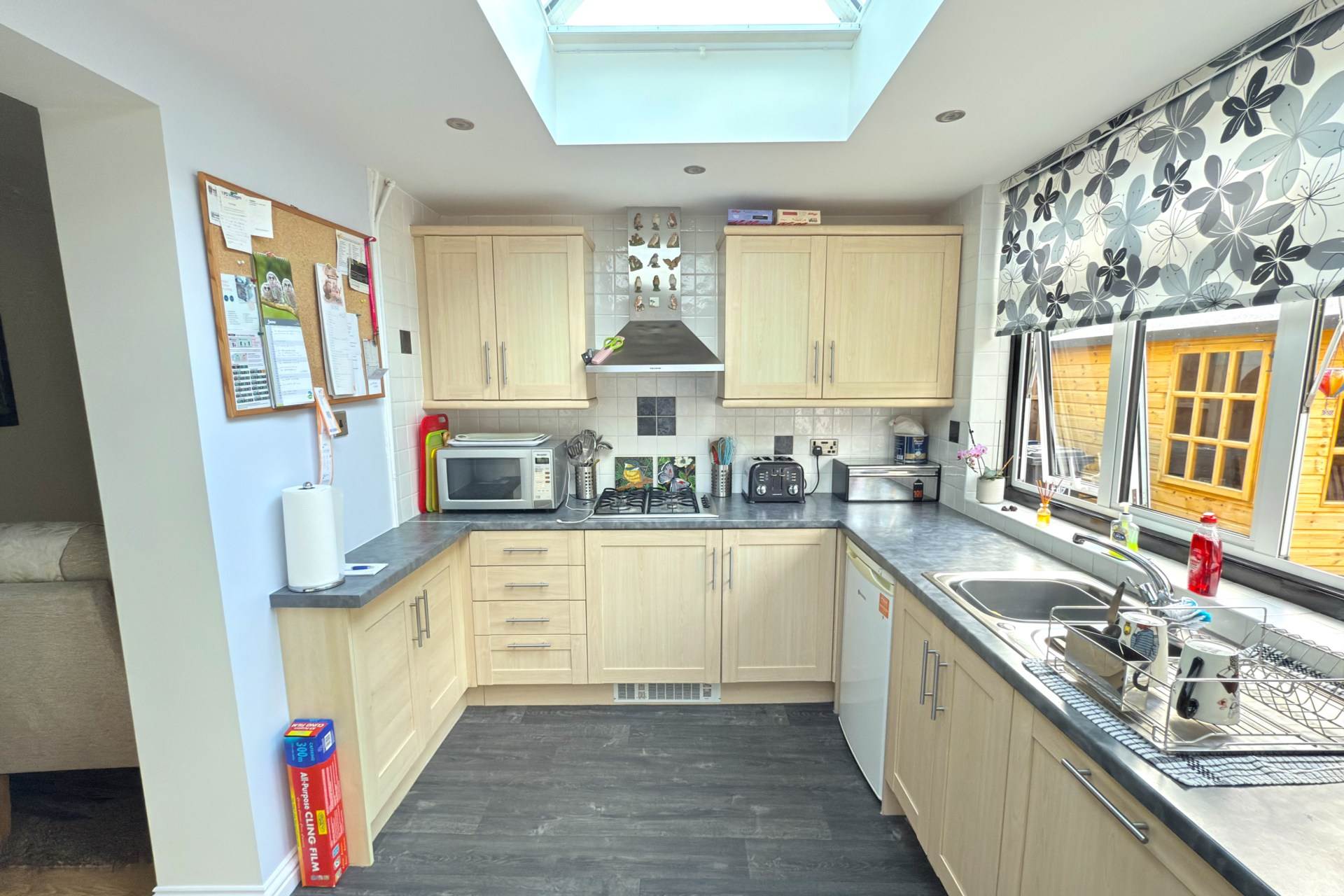 Additional Property Image 3 bedroom Semi Detached for sale in Watford 9