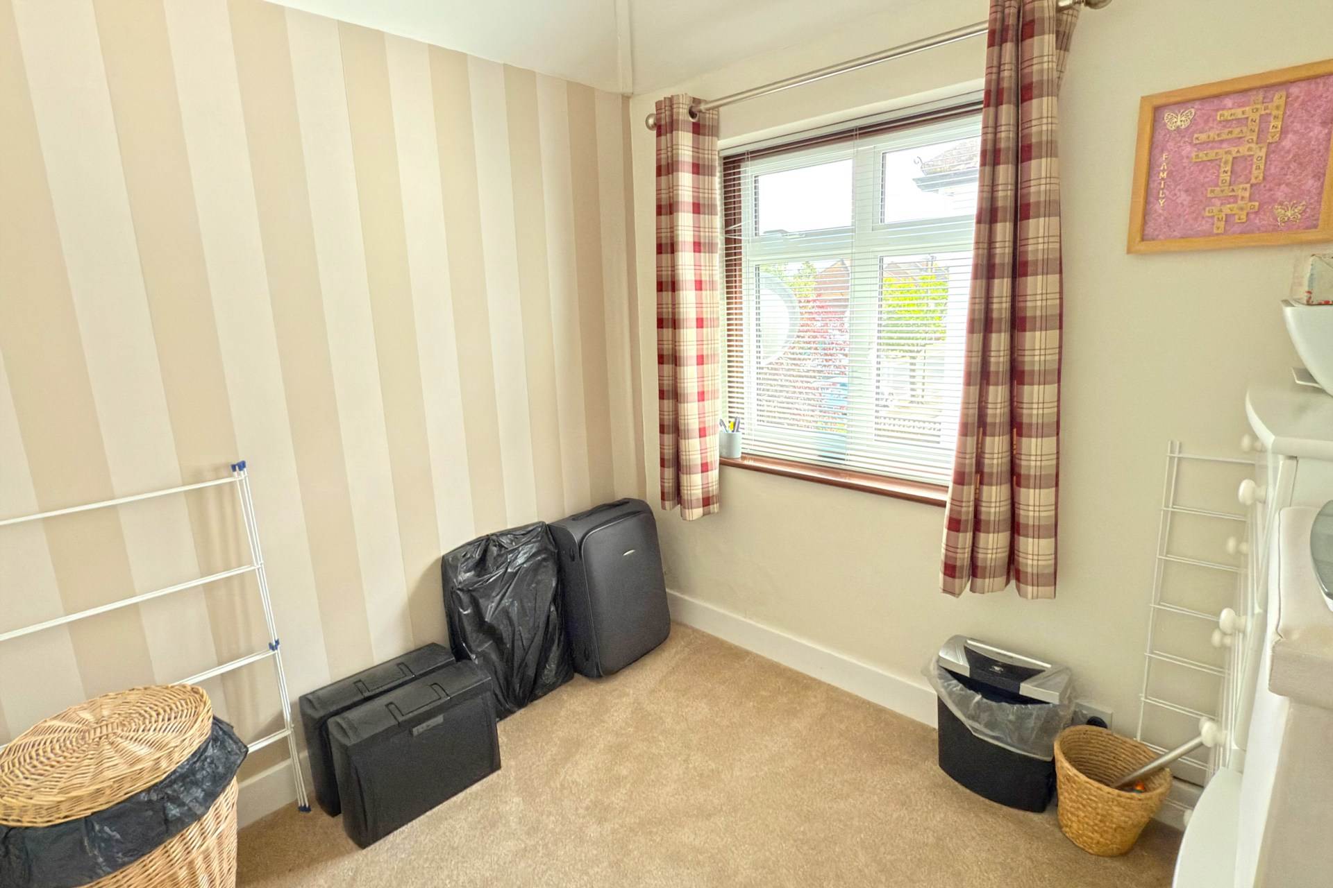 Additional Property Image 3 bedroom Semi Detached for sale in Watford 16