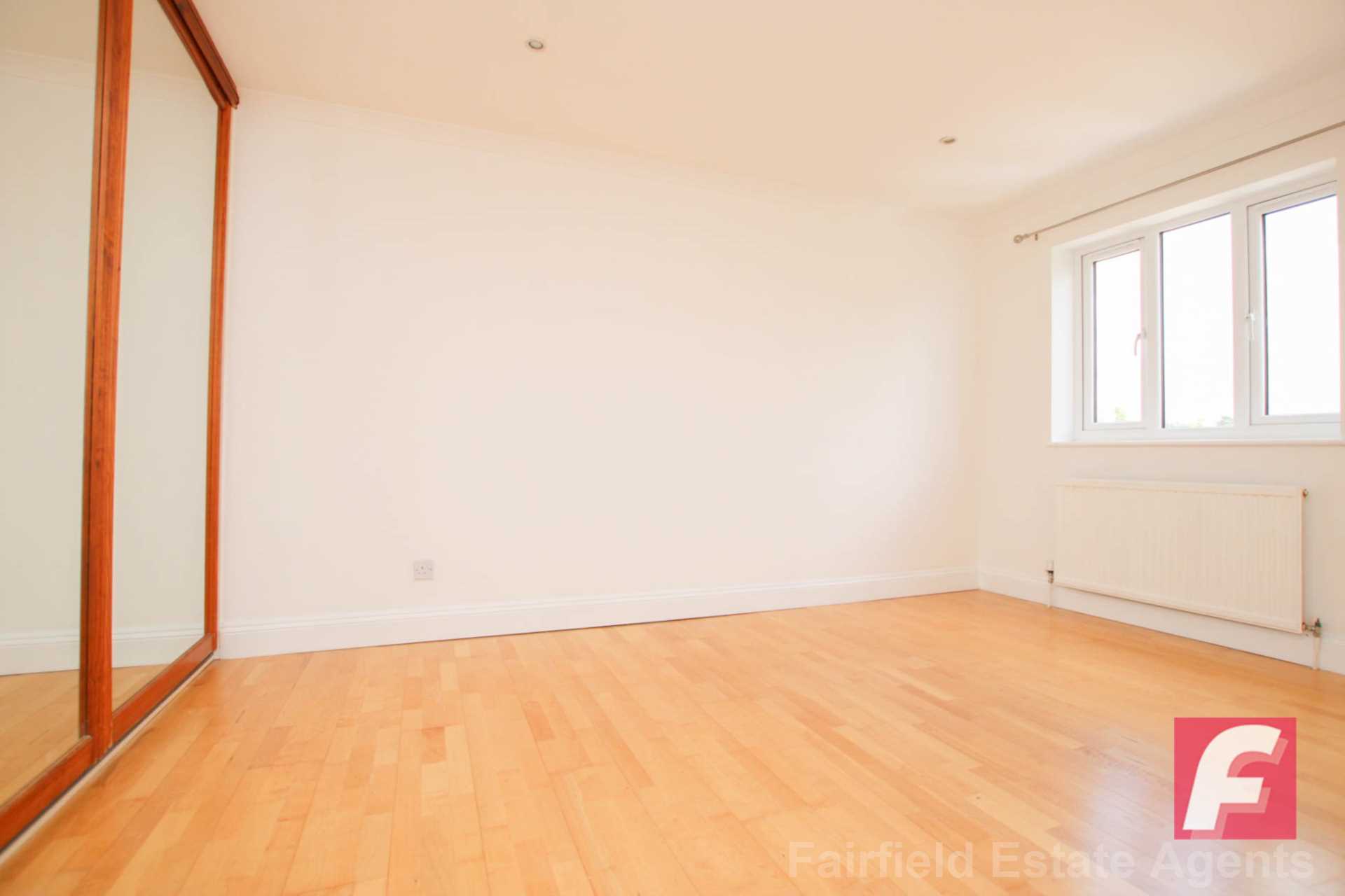 Additional Property Image 1 bedroom Apartment to rent in Bushey 5