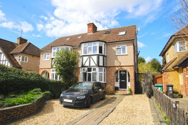 5 bedroom Semi Detached for sale in Watford