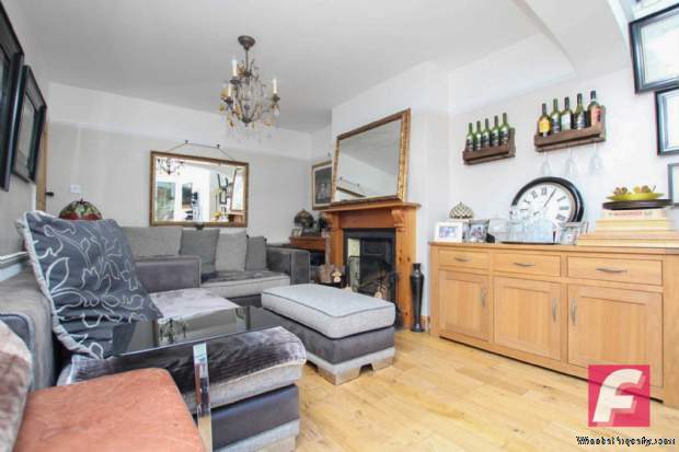 Additional Property Image 5 bedroom Semi Detached for sale in Watford 4