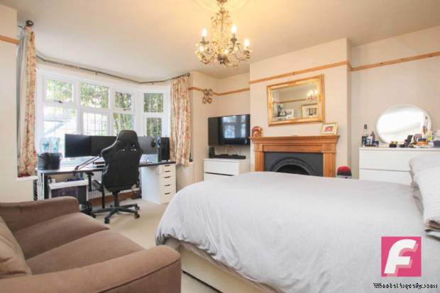 Additional Property Image 5 bedroom Semi Detached for sale in Watford 7