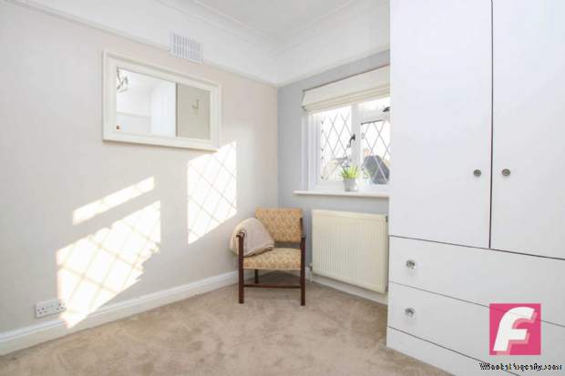 Additional Property Image 5 bedroom Semi Detached for sale in Watford 11