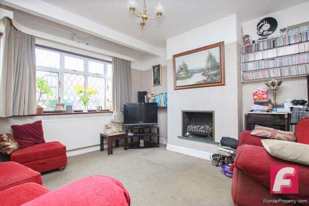 Additional Property Image 3 bedroom Semi Detached for sale in Rickmansworth 2