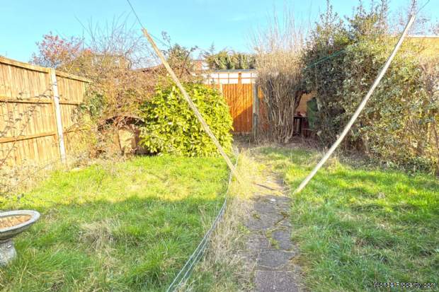 Additional Property Image 3 bedroom Semi Detached for sale in Rickmansworth 10