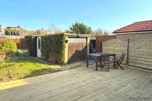 Additional Property Image 3 bedroom Semi Detached for sale in Rickmansworth 11