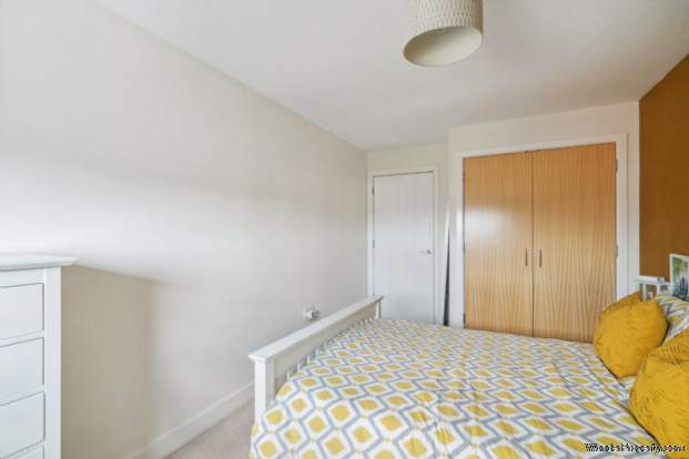 Additional Property Image 2 bedroom Apartment for sale in Watford 6