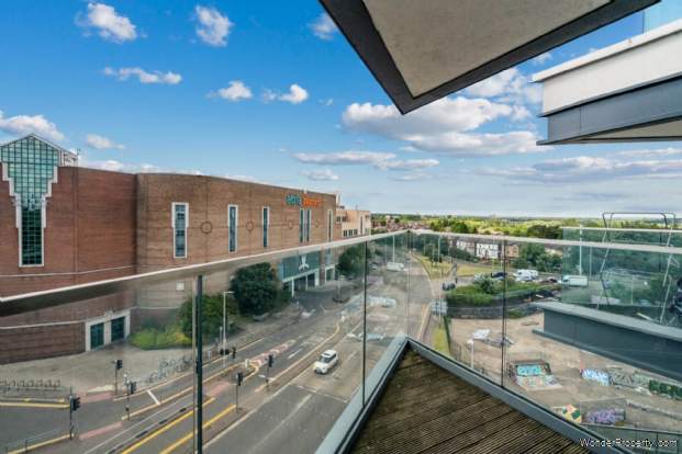 Additional Property Image 2 bedroom Apartment for sale in Watford 9