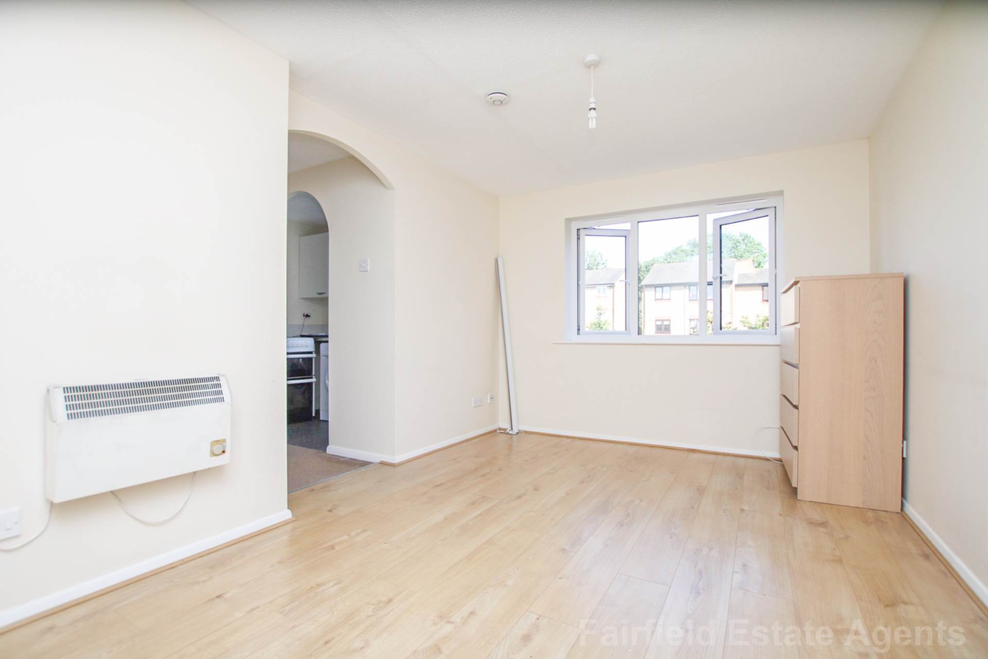 Additional Property Image 1 bedroom Studio to rent in Watford 2