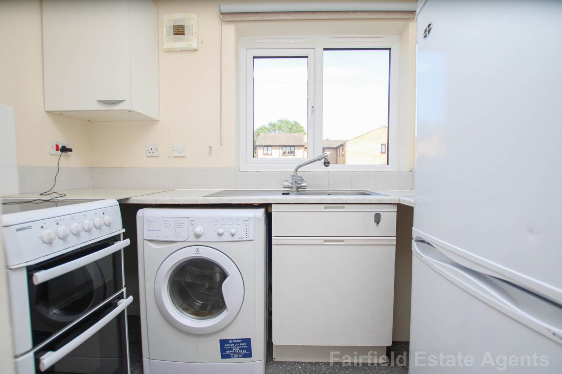 Additional Property Image 1 bedroom Studio to rent in Watford 5