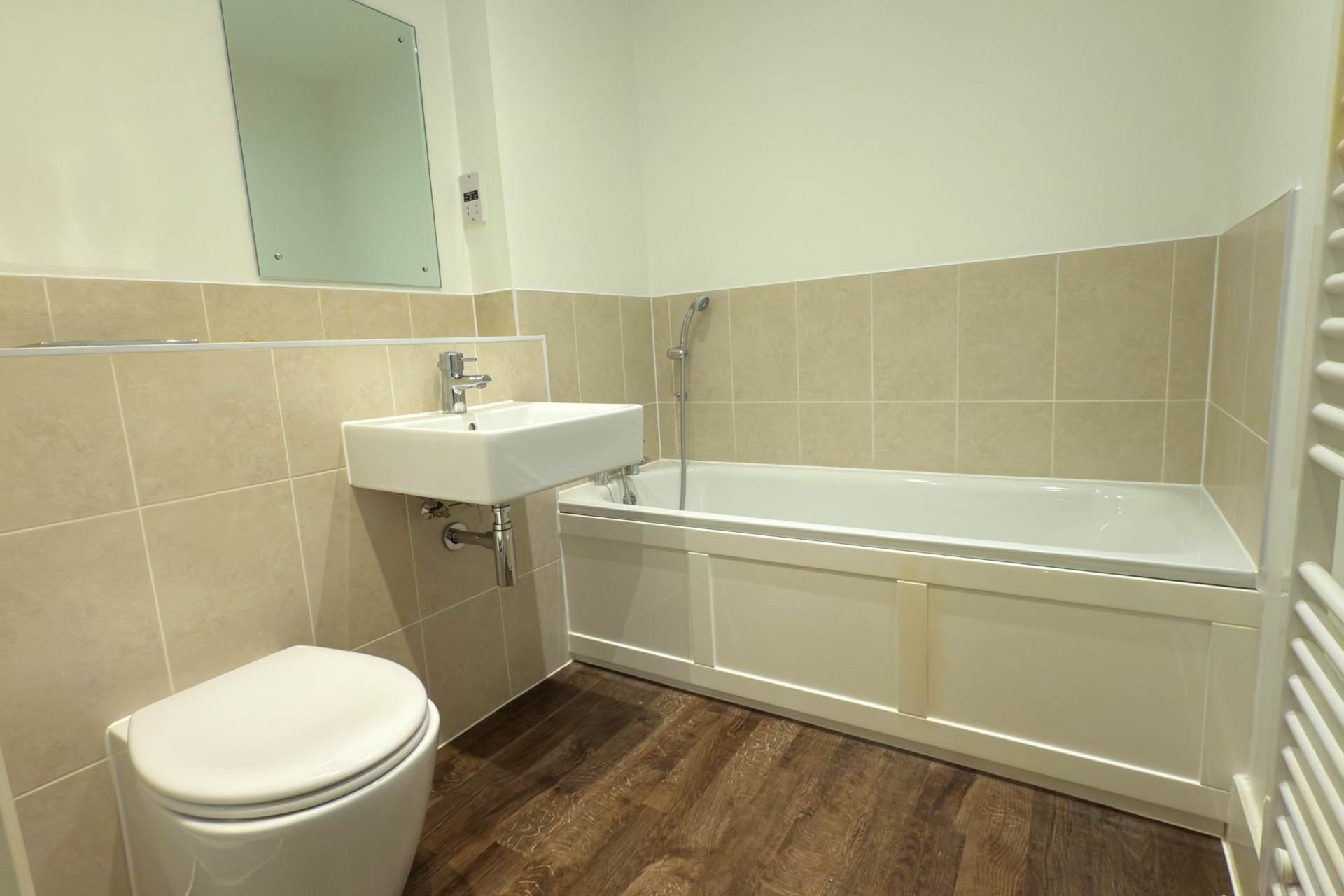 Additional Property Image 2 bedroom Flat for sale in Nash Mills Wharf 11