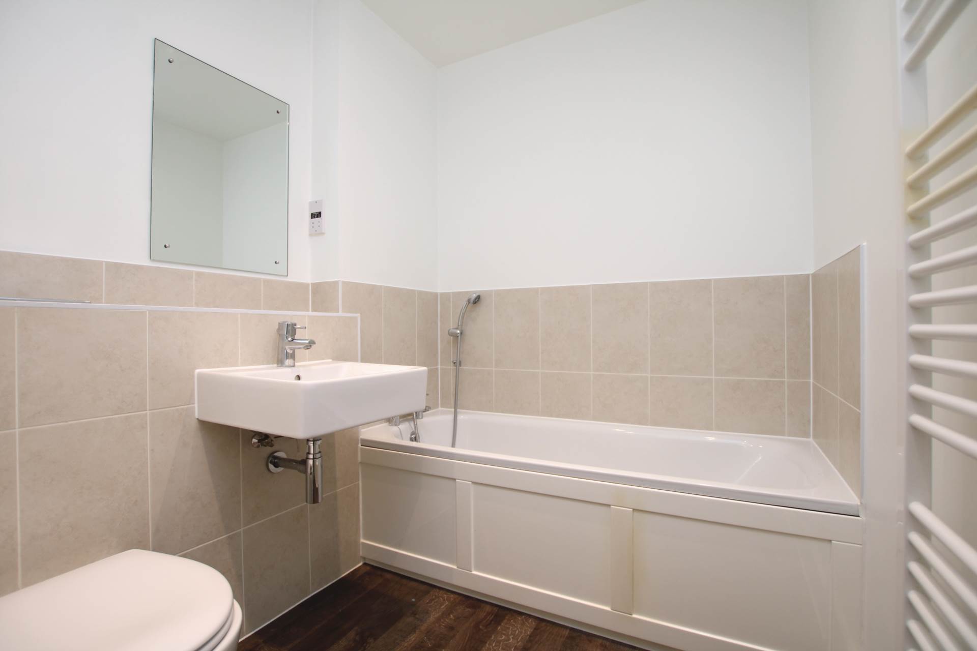 Additional Property Image 2 bedroom Flat for sale in Nash Mills Wharf 13