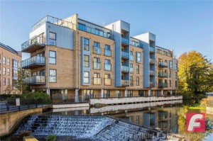 2 bedroom Flat for sale in Nash Mills Wharf