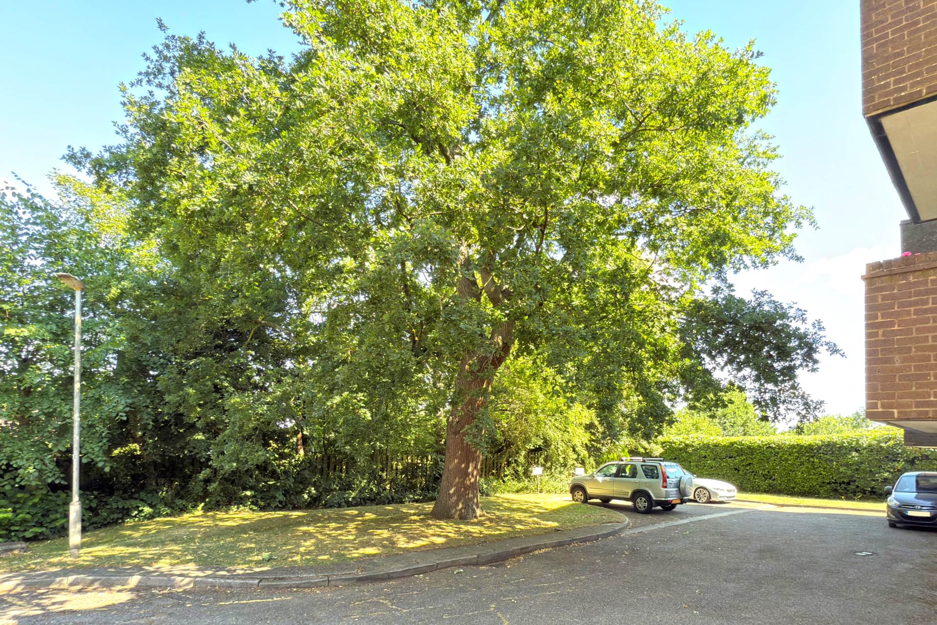 Additional Property Image 1 bedroom Apartment for sale in Bushey 7