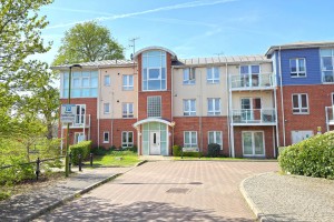 2 bedroom Apartment for sale in Watford