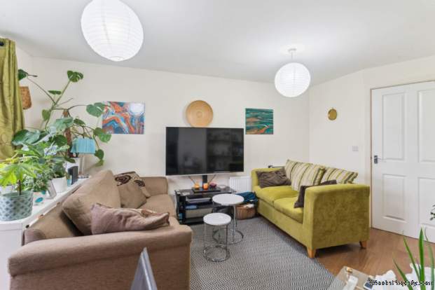 Additional Property Image 2 bedroom Apartment for sale in Watford 4