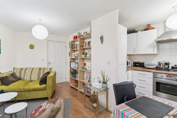 Additional Property Image 2 bedroom Apartment for sale in Watford 5