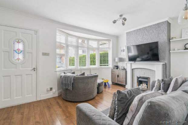 Additional Property Image 3 bedroom Semi Detached for sale in Watford 14