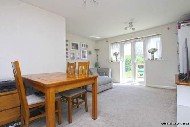 Additional Property Image 2 bedroom Apartment for sale in Watford 4