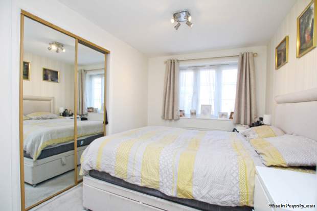 Additional Property Image 2 bedroom Apartment for sale in Watford 6