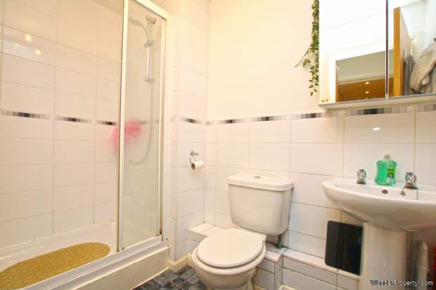 Additional Property Image 2 bedroom Apartment for sale in Watford 7