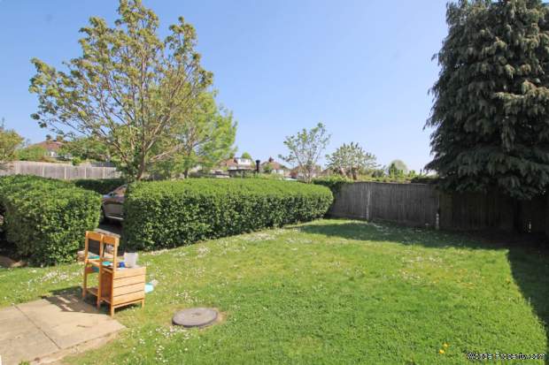 Additional Property Image 2 bedroom Apartment for sale in Watford 10