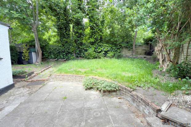 Additional Property Image 2 bedroom End of Terrace for sale in Watford 9