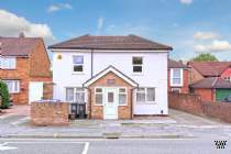 1 bedroom Flat for sale in Watford