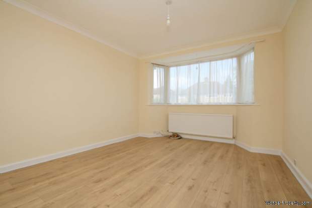 Additional Property Image 3 bedroom Semi Detached to rent in Watford 2