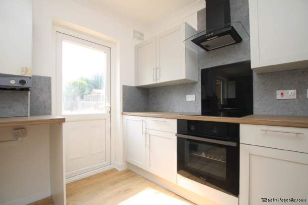 Additional Property Image 3 bedroom Semi Detached to rent in Watford 7