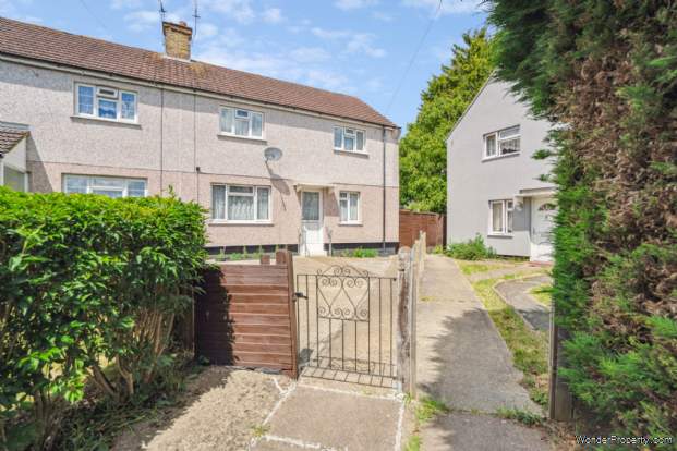 3 bedroom Semi Detached for sale in Watford